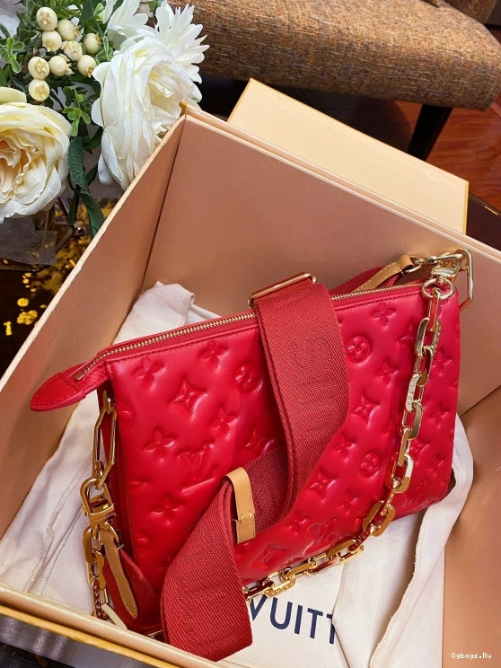 PM COUSSIN LOUIS VUITTON 0403